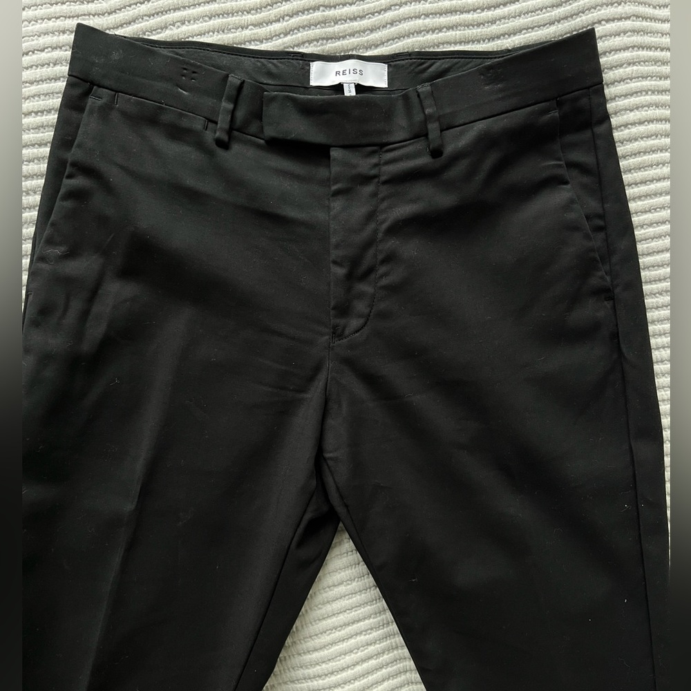 Reiss Eastbury Slim Fit Chinos